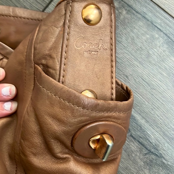 Coach Parker purse rose gold - Picture 3 of 6